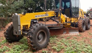 Motoniveladora New Holland RG170B Ano 2011 13.000 horas