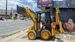 Mini Retroescavadeira JCB 1CX Ano 2011