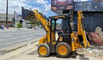 Mini Retroescavadeira JCB 1CX Ano 2011